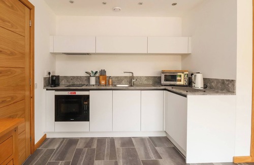 Bishops Castle Cottage | No1 The Lodge