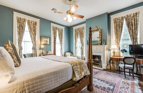 Arsenal Bed & Breakfast | Noble Inns
