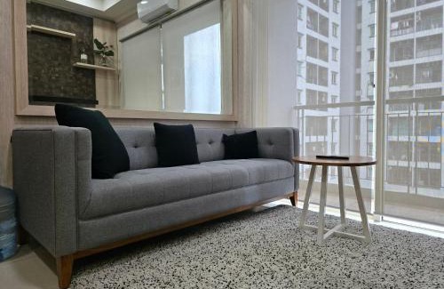 Kelapa Gading Barat Apartment | Noho Suites Kelapa Gading 2BR Apartment