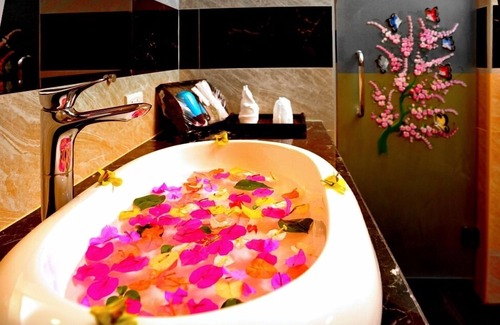 Mueang Len Hotel | Nok Resort & Hotel