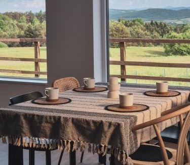 Zagorz House | Nomads' Hill - dom z widokiem na góry