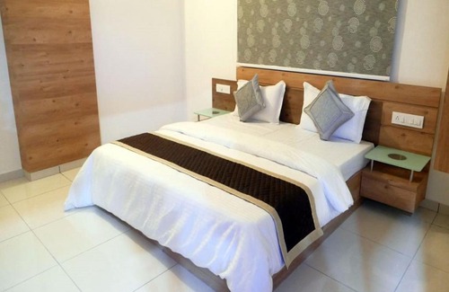 Halol Hotel | NON AC Richa Hotel Palace Vadodara