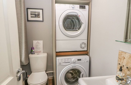 Killarney Cottage | NONO'S COTTAGE, pet friendly in Gneeveguilla, County Kerry