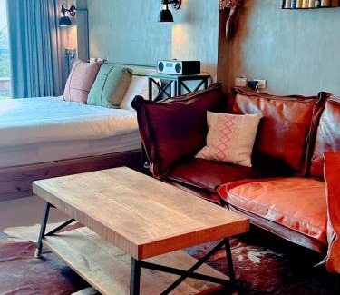 Fengbin Bed & Breakfast | Noosa海岸行館