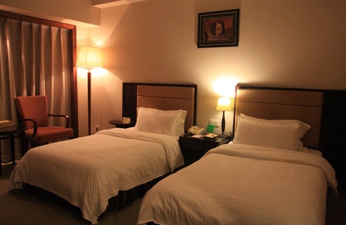 Huaqiang North Hotel | Norinco Hotel