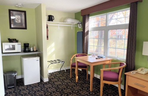 North Bay Hotel | North Bay Inn