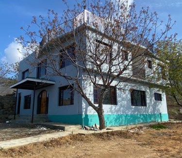 Brein Cabin | North Cliff Cafe & Retreat