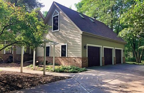 Blaine House | North Oaks Estate