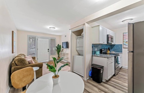 South Riverside Apartment | Northeast Florida Retreat