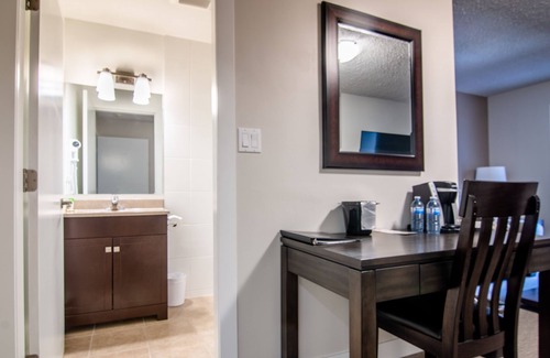 Prince George Hotel | Northwood Plaza Hotel