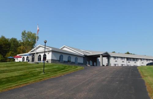 Chetek Hotel | Northwoods Best Inn - Chetek