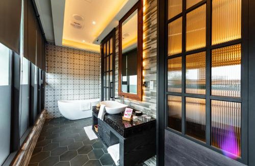 South District Hotel | Norway Forest Motel - Wen Chuang Branch