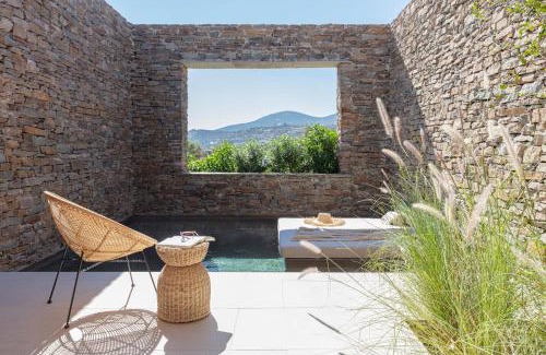 Sifnos Hotel | NOS Hotel & Villas