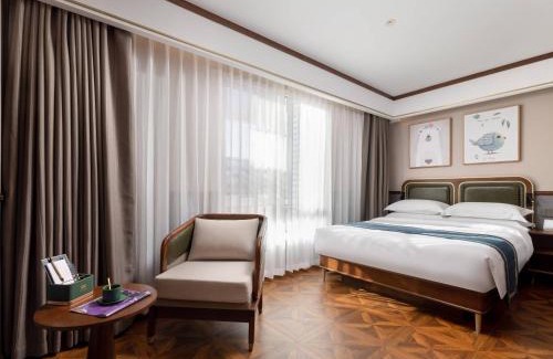 Beijing Hotel | Nost algia S Hotel Beijing Liangxiang University Town 时光漫步S酒店北京良乡大学城广阳城地铁站店 Free fresh ground coffee,Free laundry service