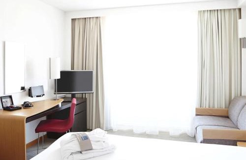 Sholinganallur Hotel | Novotel Chennai OMR