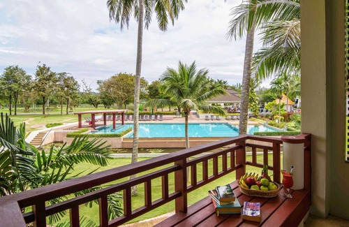 Pak Nam Hotel | Novotel Chumphon Beach Resort