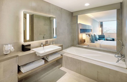 Old Jakarta Hotel | Novotel Jakarta Mangga Dua Square Hotel