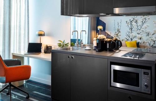 Preston Hotel | Novotel Melbourne Preston