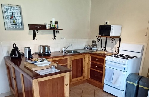 Delamere Cottage | Nowhere Else Cottage with private spa.nUnique farm stay.