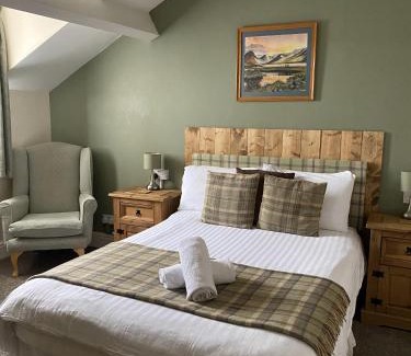 Dalton-in-Furness House | Number 19 Guest House - Self Check In - Under 4 Miles from Barrow In Furness