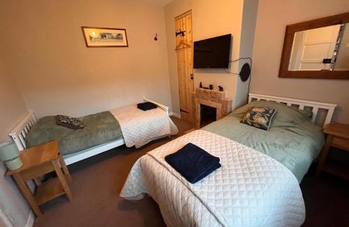 Somerton House | Number Five