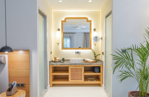 Tasbuku Hotel | Nuup Hotel