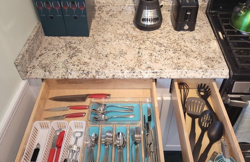 North Side Apartment | NYC in Min. Modern Apt. 4 Bedrooms