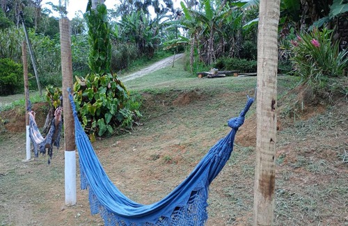 Embu das Artes House | O Brejo Encantado Hostel e Hospedagem