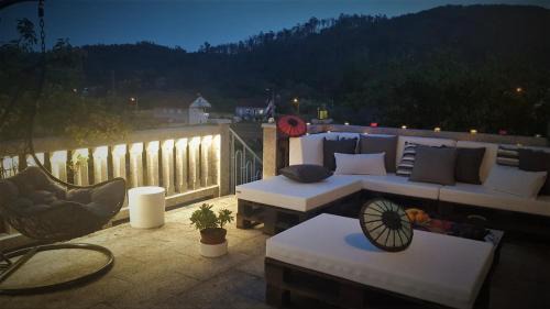 Ponteareas House | O Eido de Celia