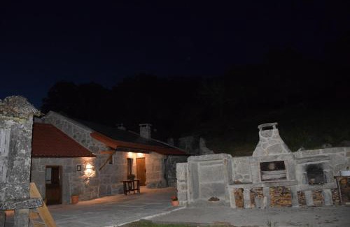 A Lama House | O XARDÍN DA FRAGA