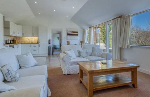 Loch Tay House | Oak Cottage and Hot Tub, Loch Tay