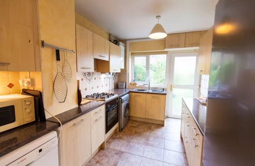 Machynlleth Cottage | Oak House