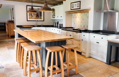 Longnor Other | Oak Tree Farm, large country farmhouse with games room and wood fired hot tub.