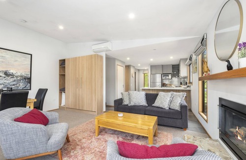 Lake Crackenback Apartment | Oaks Lake Crackenback Resort
