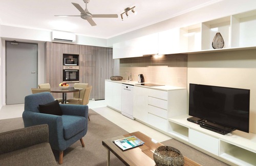 Mackay Hotel | Oaks Mackay Carlyle Suites