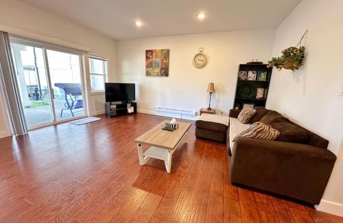 Bear Mountain Resort Bed & Breakfast | Oasis