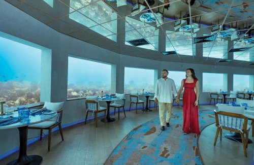 Farukolhufushi Island Resort | OBLU XPERIENCE Ailafushi - All Inclusive with Free Transfers