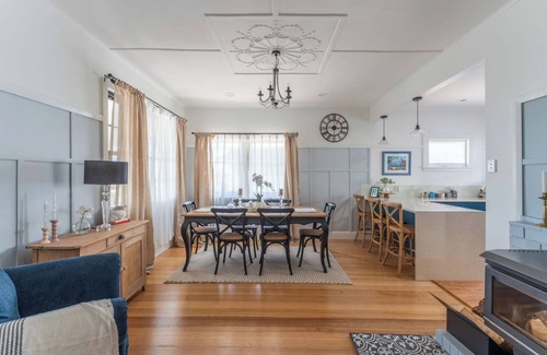 Parklands House | Ocean Breeze - Modern Comfort with Outdoor Entertaining and Ocean Views