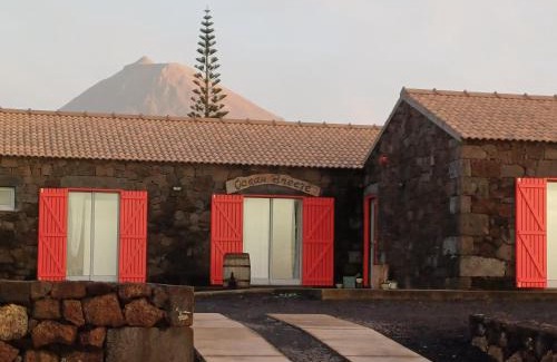 Madalena Bed & Breakfast | Ocean Breeze