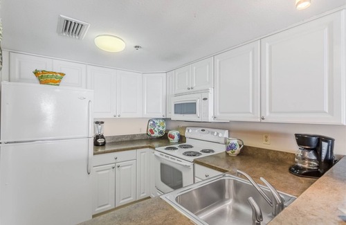 Ono Island Condo | Ocean Breeze West - Beachfront view - NO HASSLE CHECK OUT