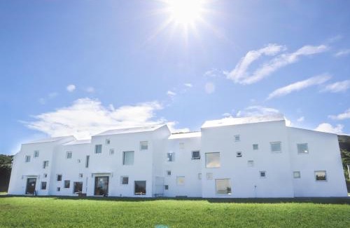 Eluan Hotel | Ocean Day By Day