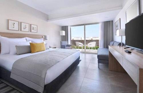 Port Ghalib Hotel | Ocean Escape: Room with Views, Prime Beach Access, and 2 Swimming Pools