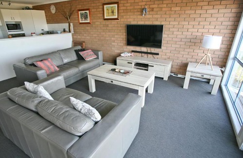 Bermagui House | Ocean Escape Twin Pines 8 Ocean views with spa