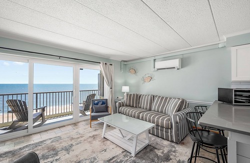 Midtown Ocean City Condo | Ocean Front 1 Bedroom Condo with Outdoor Pool in Sandpiper Dunes!