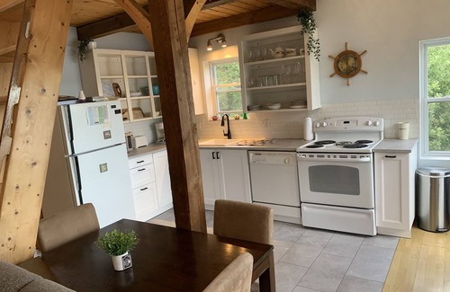 Fox Point Cottage | Ocean Front Retreat!