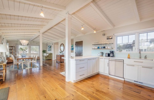 Montara House | Ocean & Mountain View Home - Walk to Trails, Beach, Family Activities