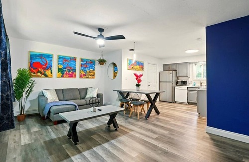 University Area House | Ocean Pulse - 2Bed 1Bath one side of a side-by-side duplex in Midtown Anchorage.