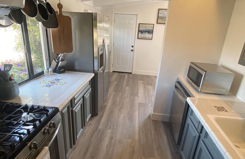 East Beach Apartment | Ocean Side Living With A Beautiful View