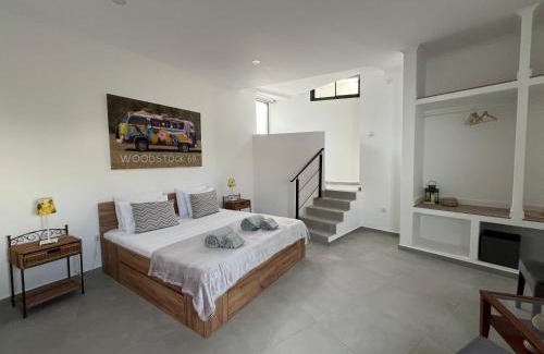 Patio Apartment | Ocean view by Charmes Penthouse