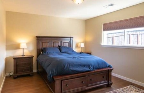 Pescadero House | Ocean view guesthouse just minutes from the beaches.